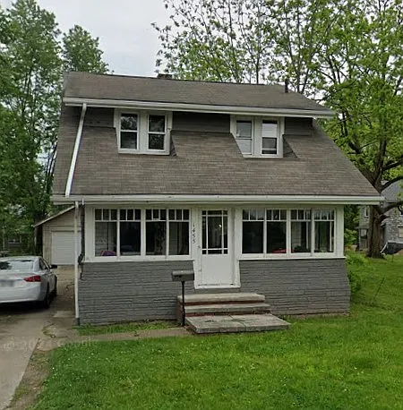 1455 East Ave — Photo 1