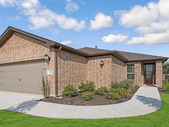 2nd image of 5105 Lunata Way