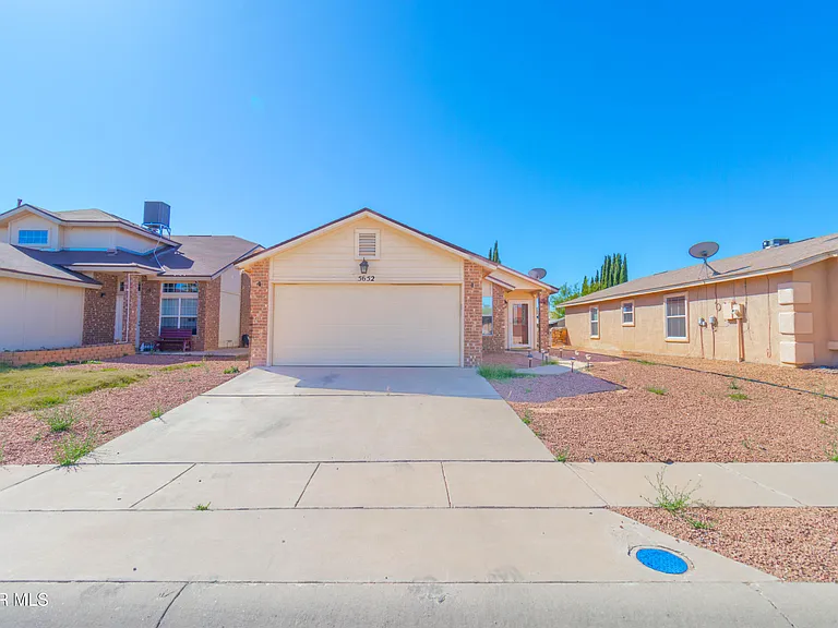 5652 Rick Husband Dr — Photo 6