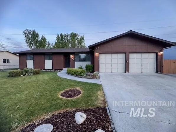 432 Meadows Ln, Twin Falls, ID 83301