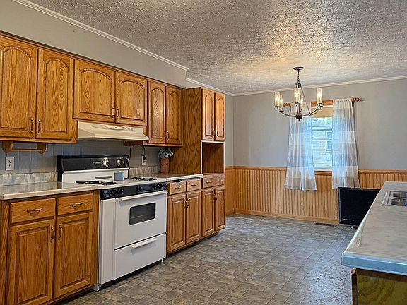 5th image of 626 E Elnora St