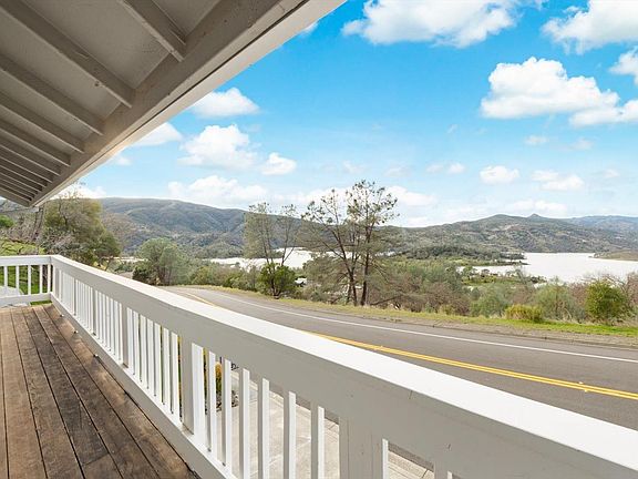 2nd image of 1460 Steele Canyon Road