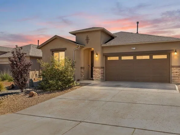 374 Adeline Ave, Los Lunas, NM 87031
