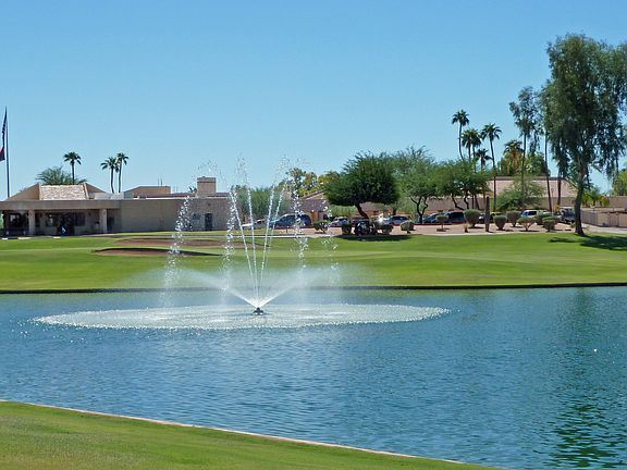 Cottonwood Water Feature