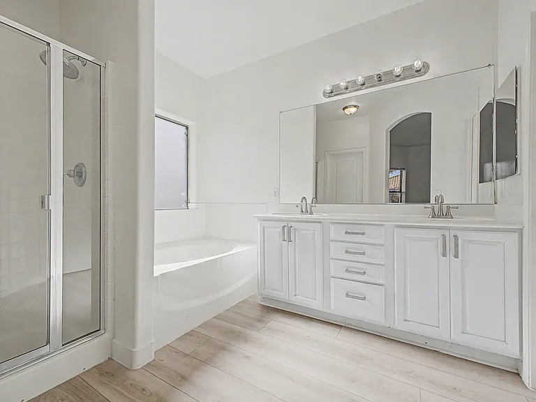 3533 E Joseph Way — Photo 22