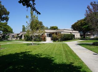 1910 Saint John Rd APT 30A, Seal Beach, CA 90740