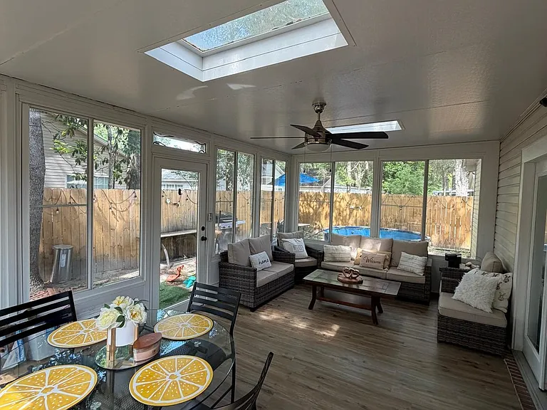 4540 Eltham Park — Photo 13