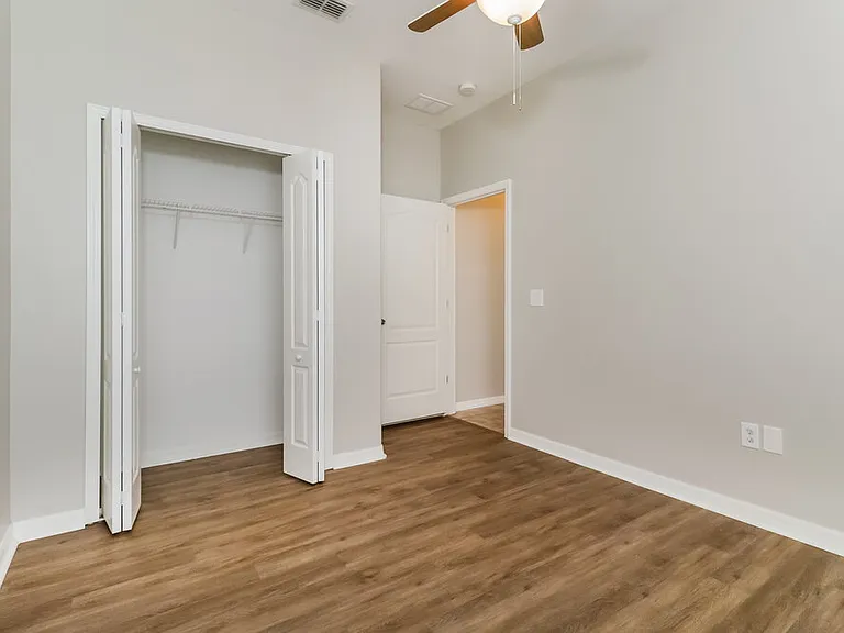 11622 Lake Blvd — Photo 14