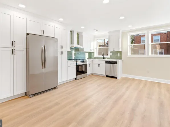 138 E Fariston Dr, Philadelphia, PA 19120