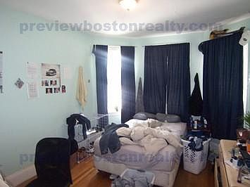 2nd image of 16 Dighton St #D2