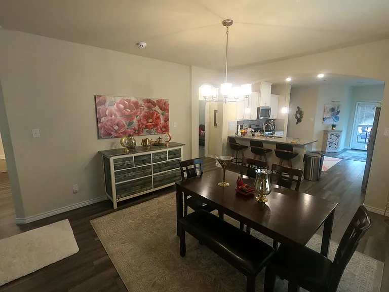 835 Mineral Wells Ln — Photo 7