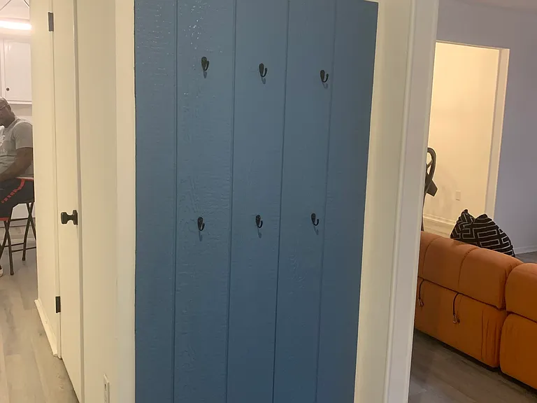 6182 Saint Charles Ct — Photo 2