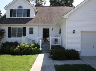 30 Kimble Ave, Rio Grande, NJ 08242