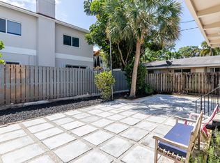 836 NE 17th Ter, Fort Lauderdale, FL 33304