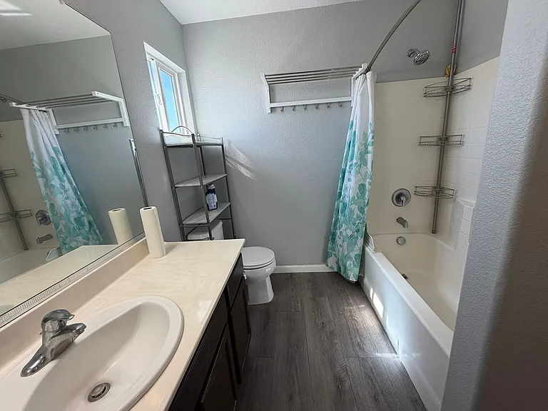 5418 Halas Ct — Photo 32