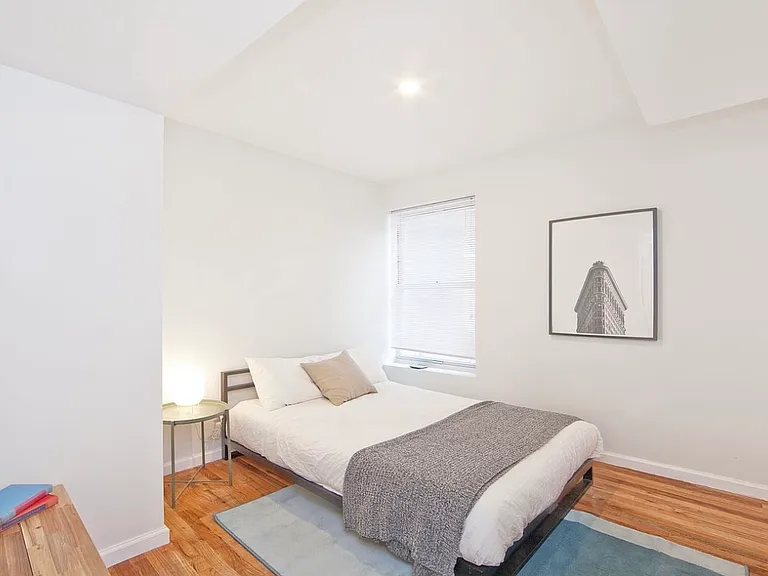 136 William St #3B — Photo 5