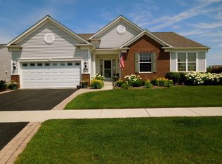 3728 Canton Cir, Mundelein, IL 60060