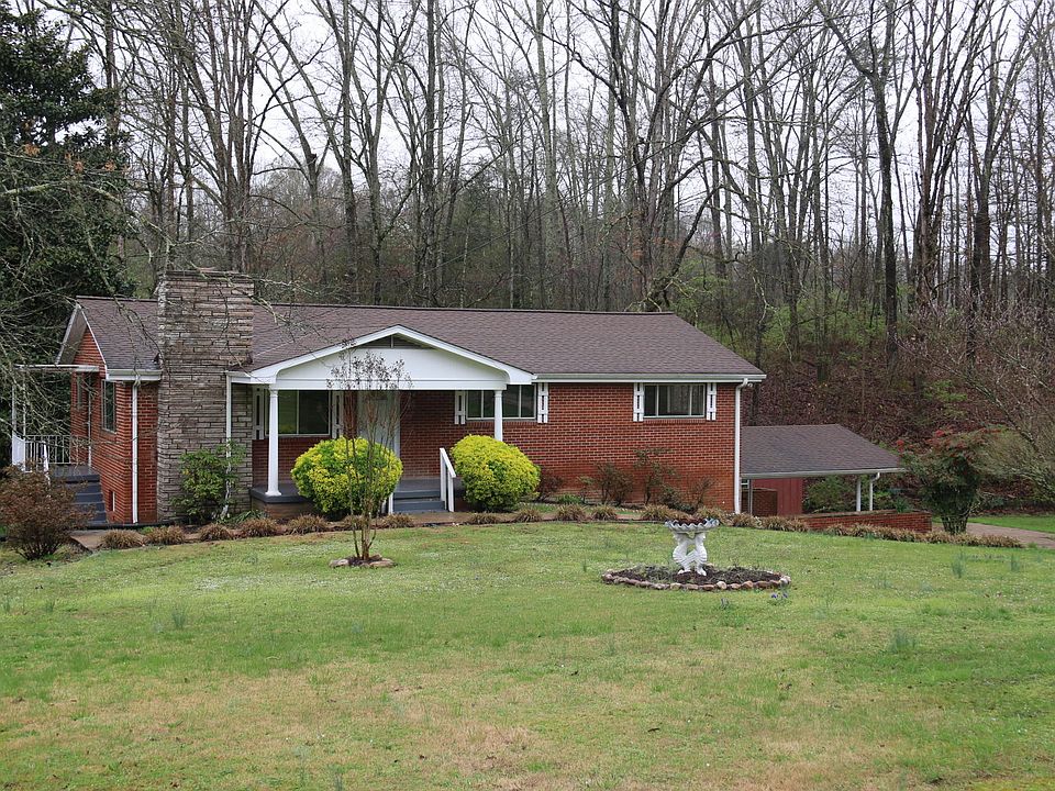 1st image of 305 Arbutus Ln