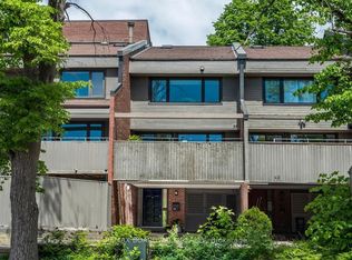 41 Putman Ave, Ottawa, ON K1M1Z1