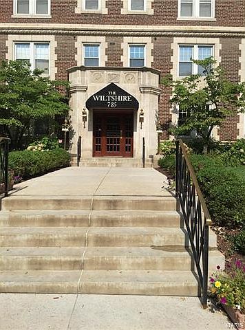 1st image of 725 S Skinker Blvd APT 2S