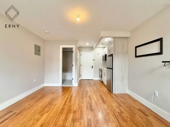 195 Underhill Avenue G image 1 of 14