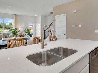3149 Grande Trl, Yorkville, IL 60560