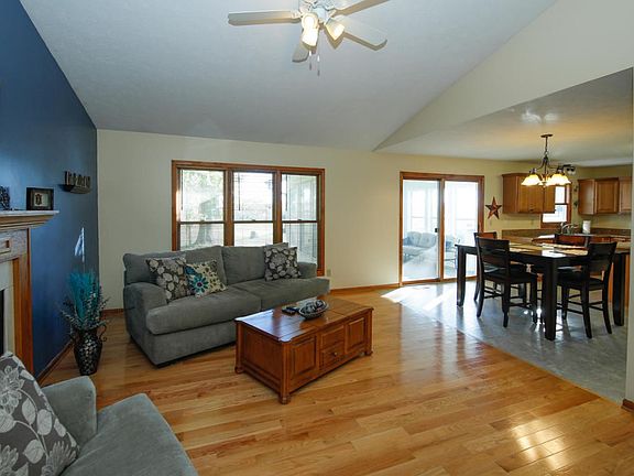 15967 Prairie Ronde Rd-105