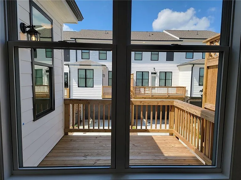 4802 Larkin Pass — Photo 9
