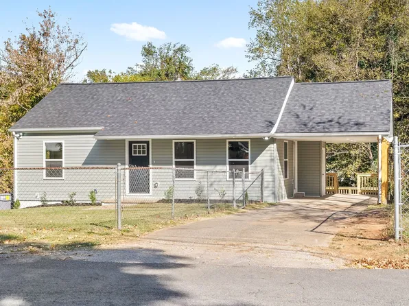 739 Monroe St, Clarksville, TN 37040