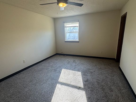 5th image of 4533 W Bellview Dr