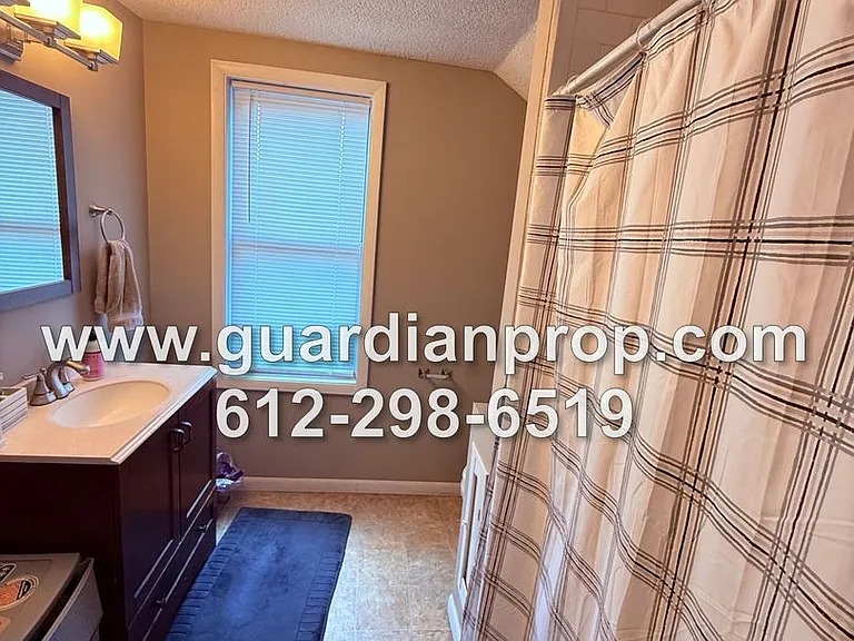 1716 Hewitt Ave — Photo 12