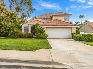 7693 Chanticleer Rd, Highland, CA 92346