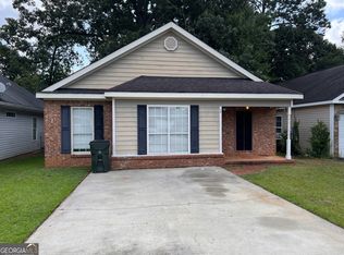 129 Rolling Woods Cir, Warner Robins, GA 31088