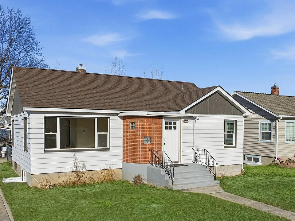 941 Edith St