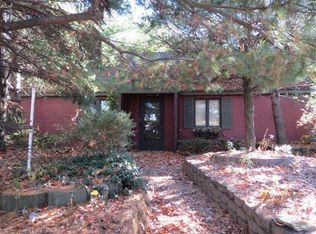 3722 Ridge Rd, Highland, IN 46322