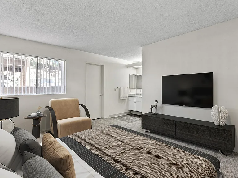 Arbors Apartments — Photo 13
