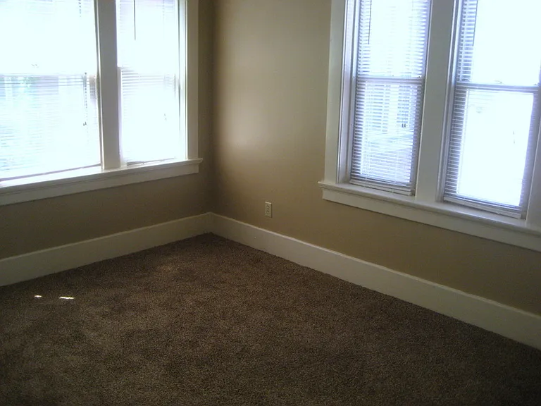 Historic Worthington Manor Apartments — Photo 13