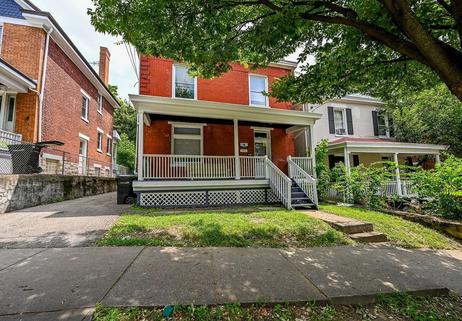 6 bed, 3.0 bath, $4,595 — Photo 1