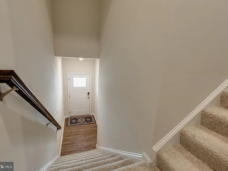 7989 Patterson Way — Photo 5
