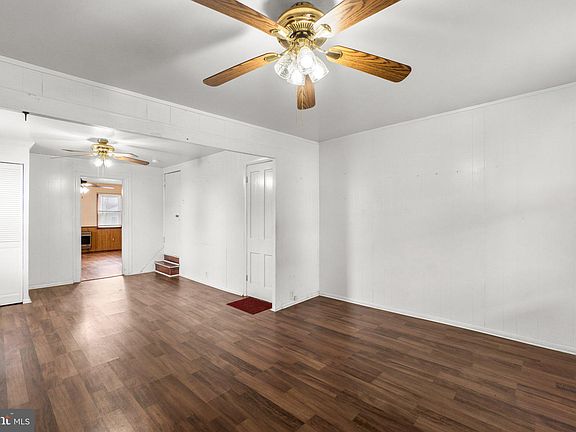 3rd image of 1106 Pope Ave