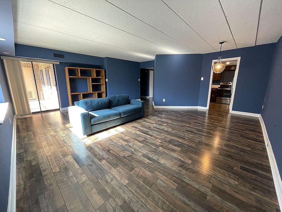 2nd image of 1219 W Wynnewood Rd APT 315