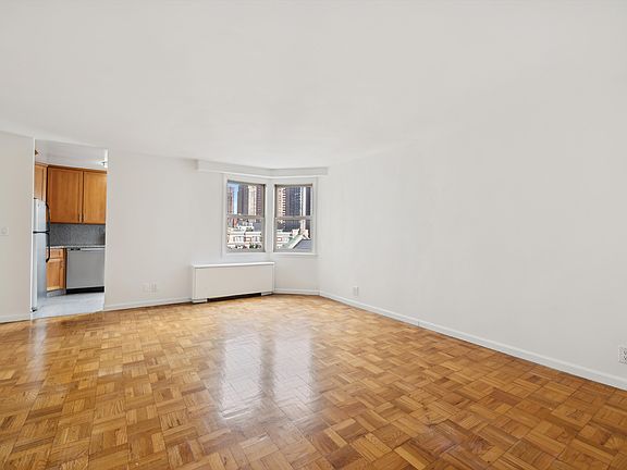 3rd image of 401 E 86th St APT 9K