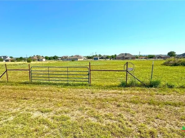 1121 Kenney Dr, Copperas Cove, TX 76522