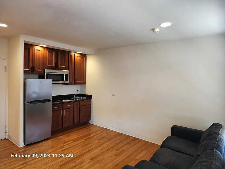 5015 N Wolcott Ave #407 — Photo 16