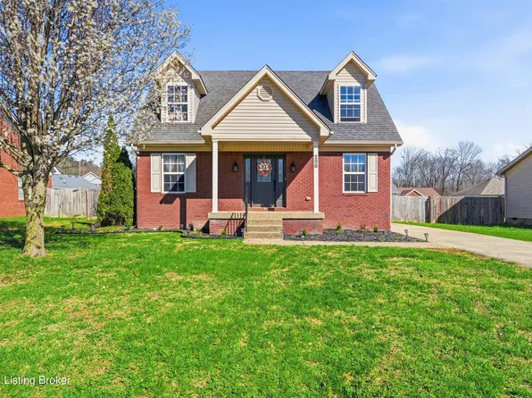 258 Clover Cove Dr, Shepherdsville, KY 40165