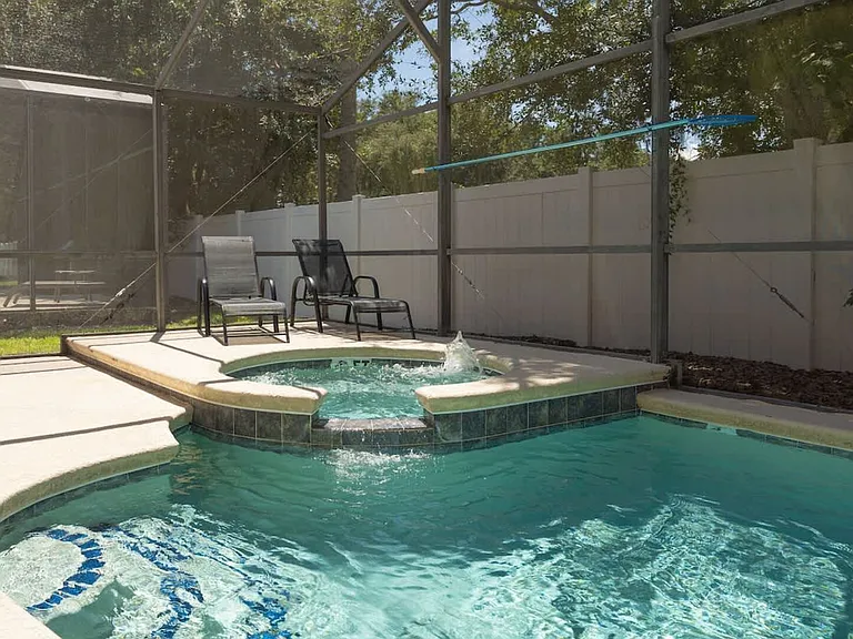 Dharma Cir — Photo 37