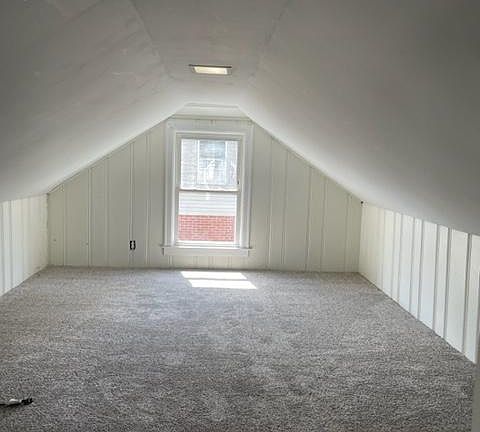 3rd image of 533 Southridge Dr