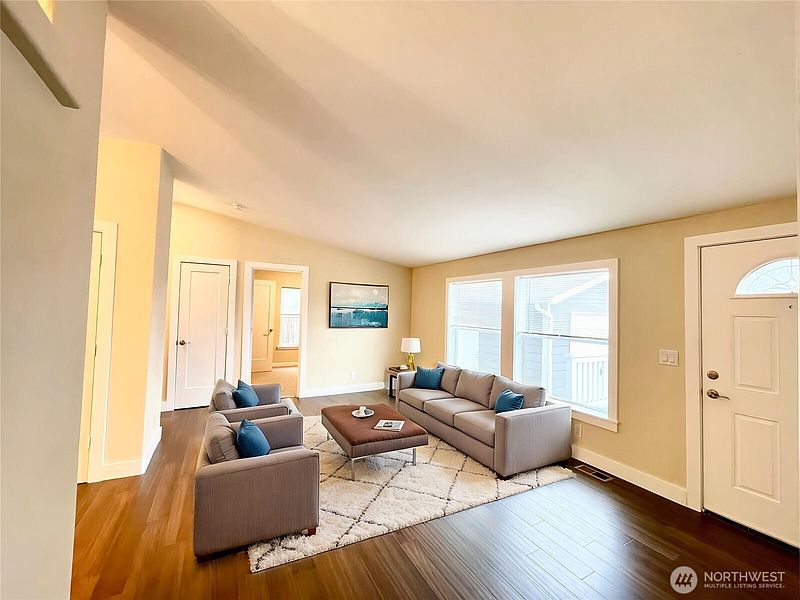 3rd image of 1311 104th Street E