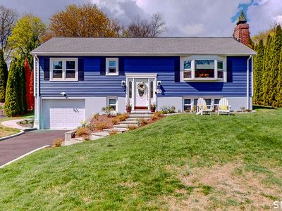 20 Sherman Avenue, Trumbull, CT, 06611