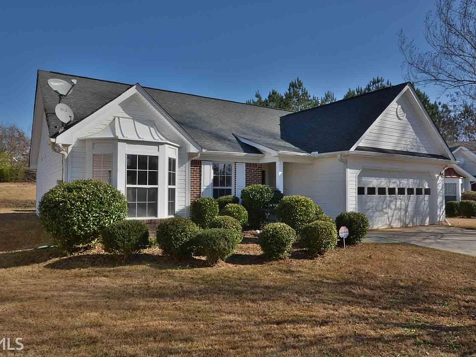 1st image of 2594 Hillvale Cir